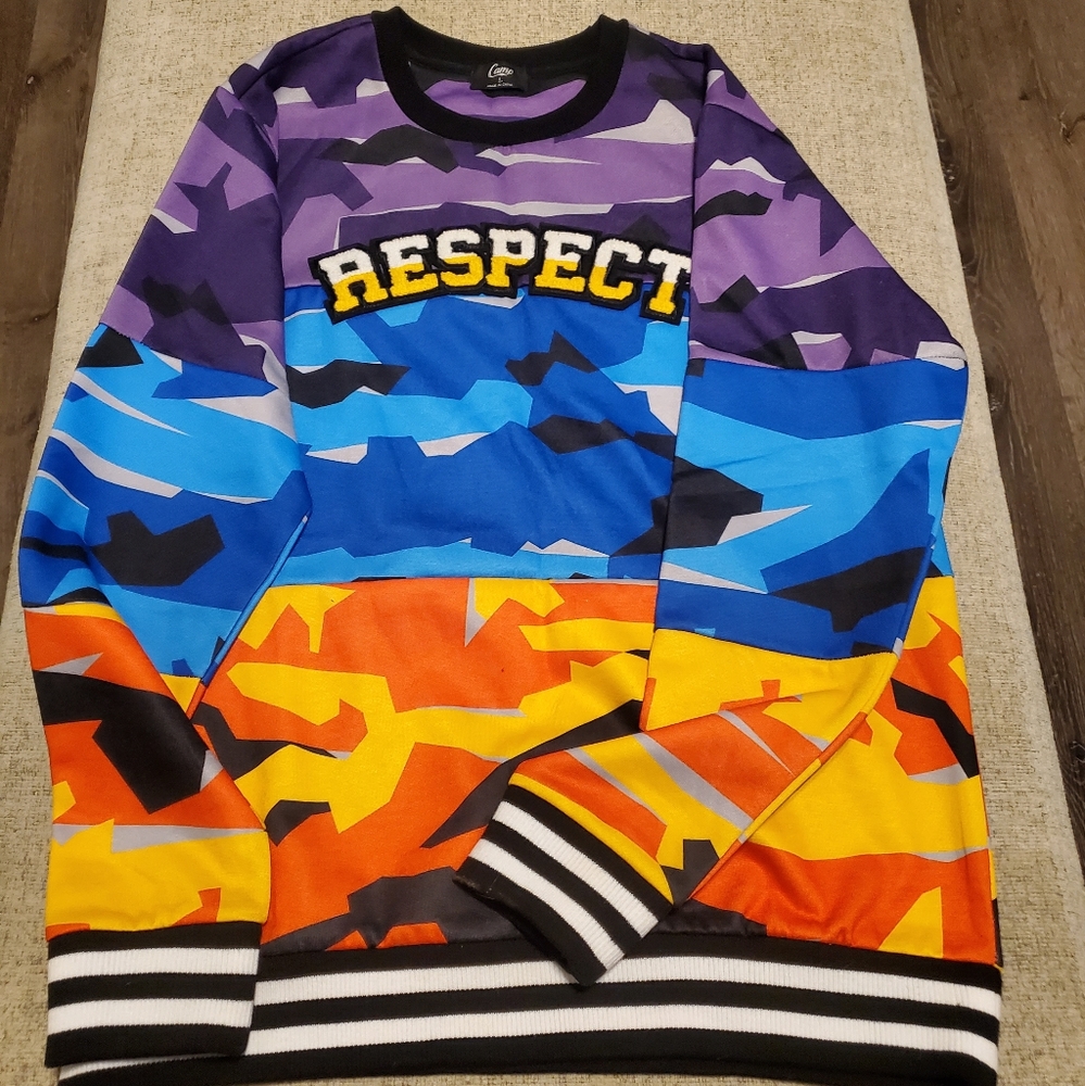 Sweatshirt - Picture 3 of 3